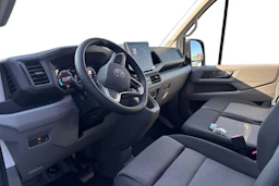 valkoinen Volkswagen Crafter 2026 kuva 8.