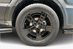 Harmaa Volkswagen Crafter 2026 kuva 9.