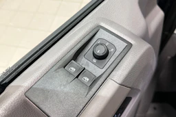 Harmaa Volkswagen Crafter 2026 kuva 11.