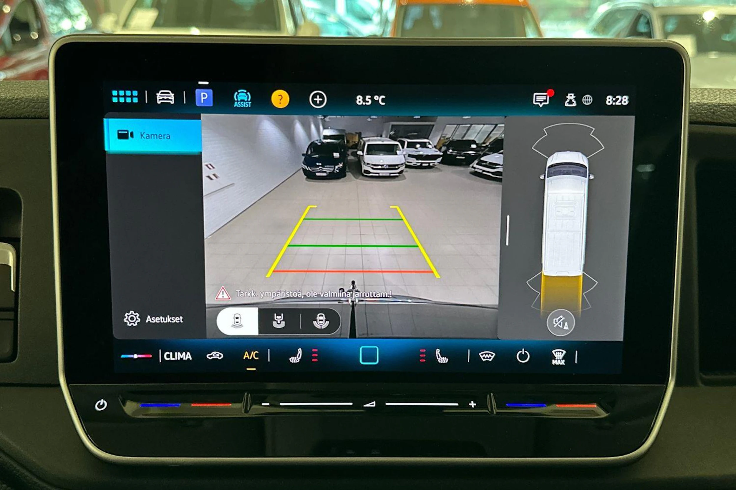 Harmaa Volkswagen Crafter 2026 kuva 35.