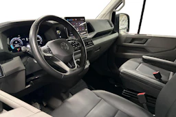 musta Volkswagen Crafter 2026 kuva 8.