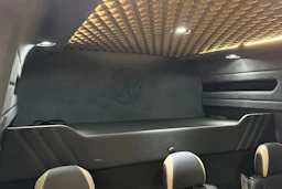 musta Volkswagen Crafter 2026 kuva 16.