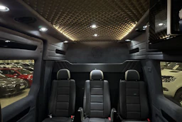 musta Volkswagen Crafter 2026 kuva 27.