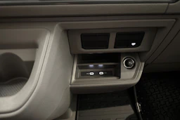 valkoinen Volkswagen Crafter 2026 kuva 24.