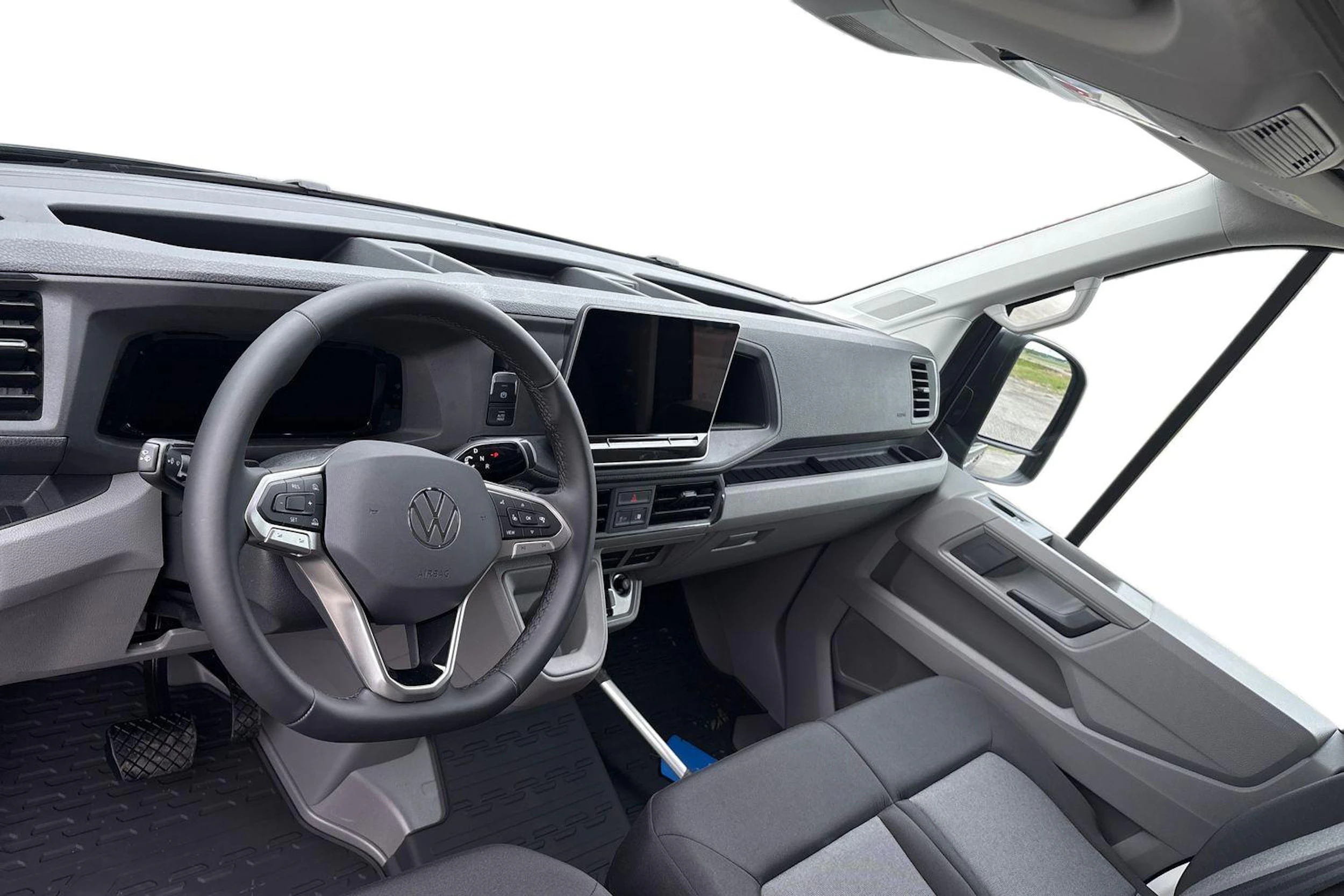 harmaa Volkswagen Crafter 2026 kuva 9.