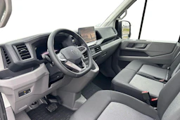 musta Volkswagen Crafter 2026 kuva 8.