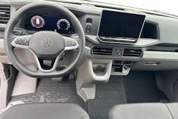 musta Volkswagen Crafter 2026 kuva 9.