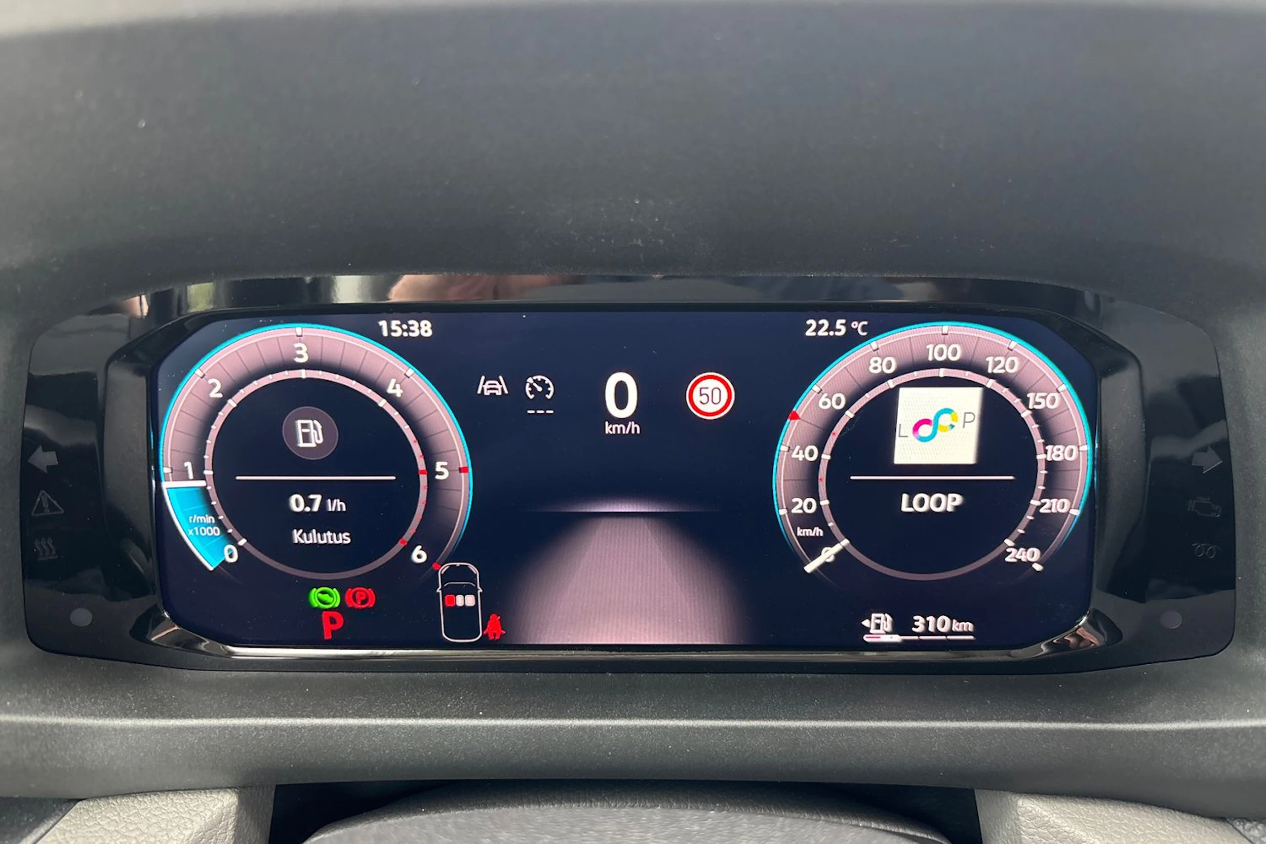 musta Volkswagen Crafter 2026 kuva 16.