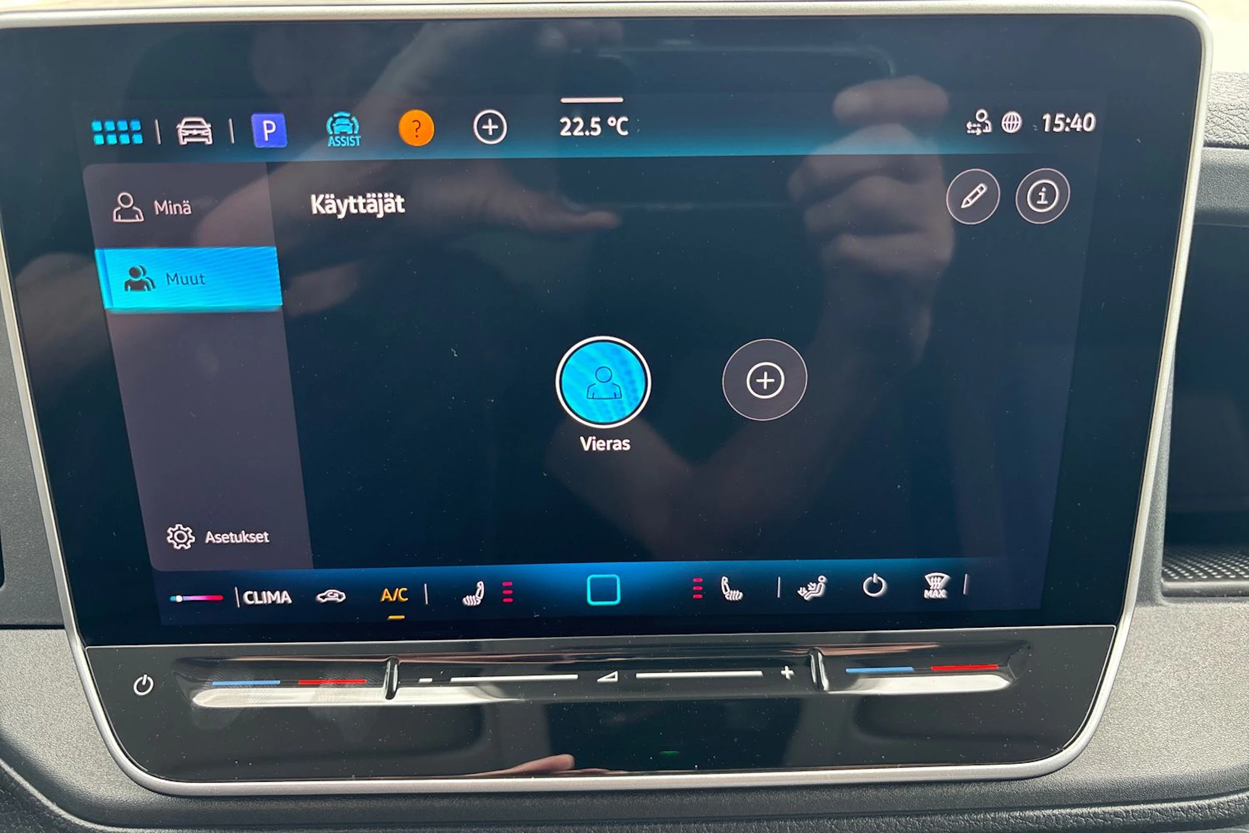 musta Volkswagen Crafter 2026 kuva 24.