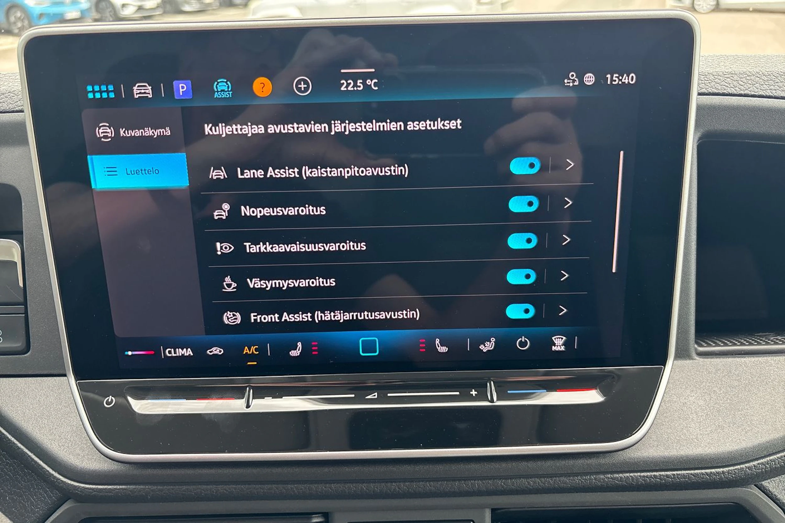 musta Volkswagen Crafter 2026 kuva 25.