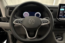 musta Volkswagen Crafter 2026 kuva 16.