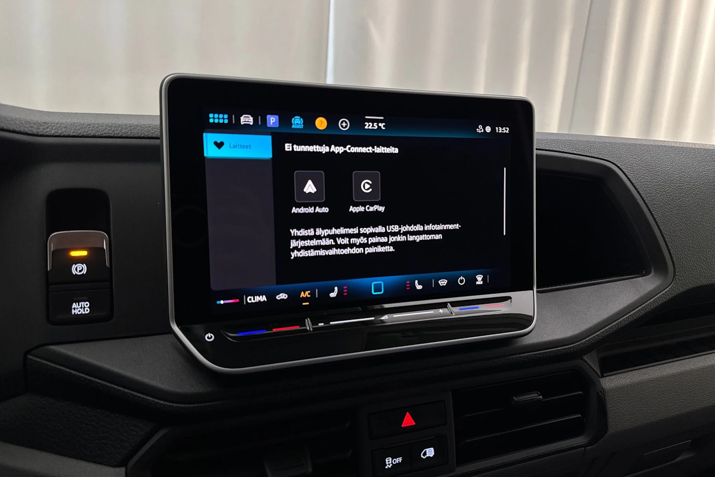 musta Volkswagen Crafter 2026 kuva 21.