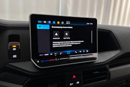 musta Volkswagen Crafter 2026 kuva 21.