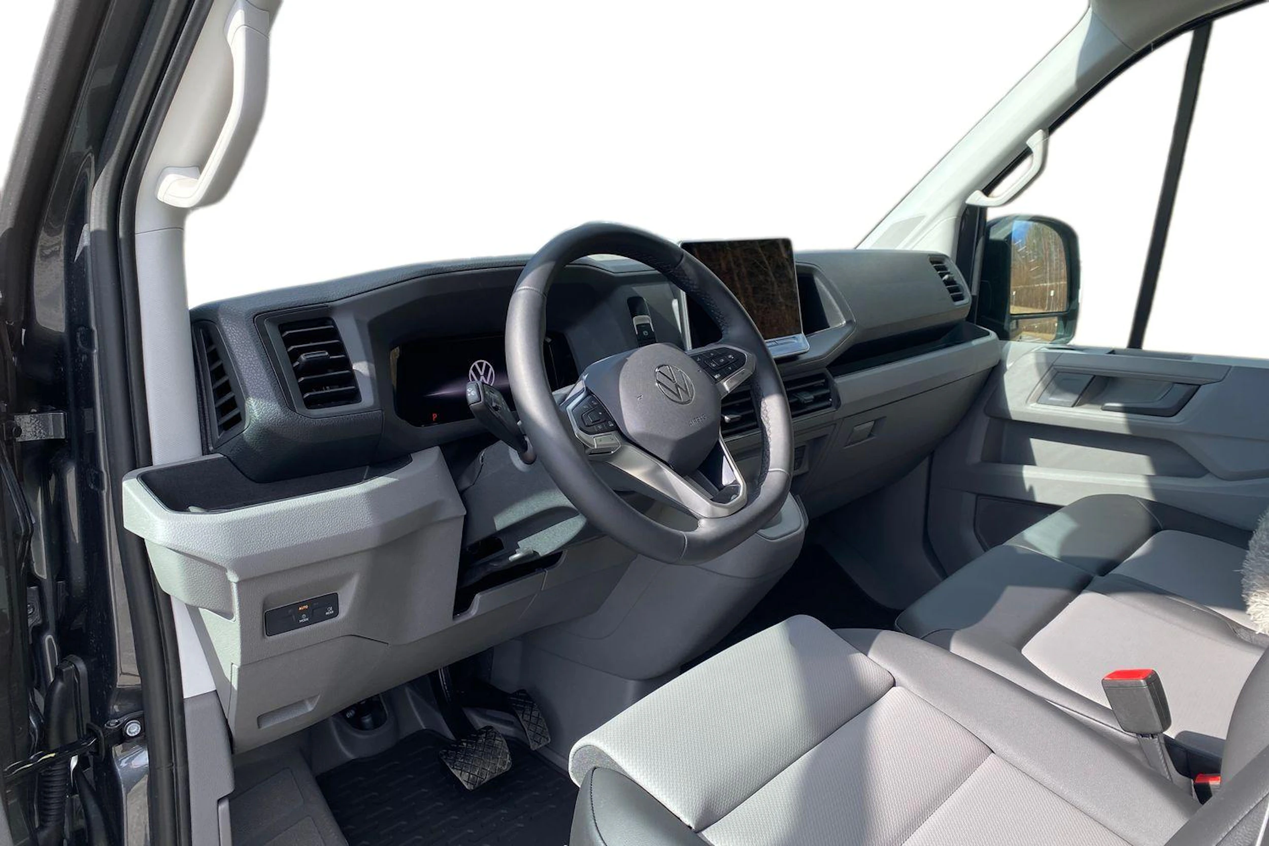 harmaa Volkswagen Crafter 2026 kuva 8.