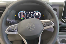 valkoinen Volkswagen Crafter 2026 kuva 19.