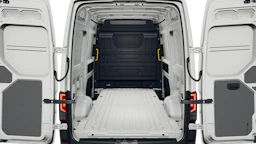 Candy White -valkoinen normaaliväri Volkswagen Crafter 2027 kuva 13.