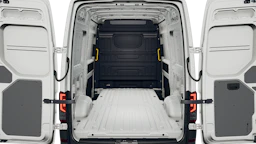 Candy White -valkoinen normaaliväri Volkswagen Crafter 2027 kuva 13.