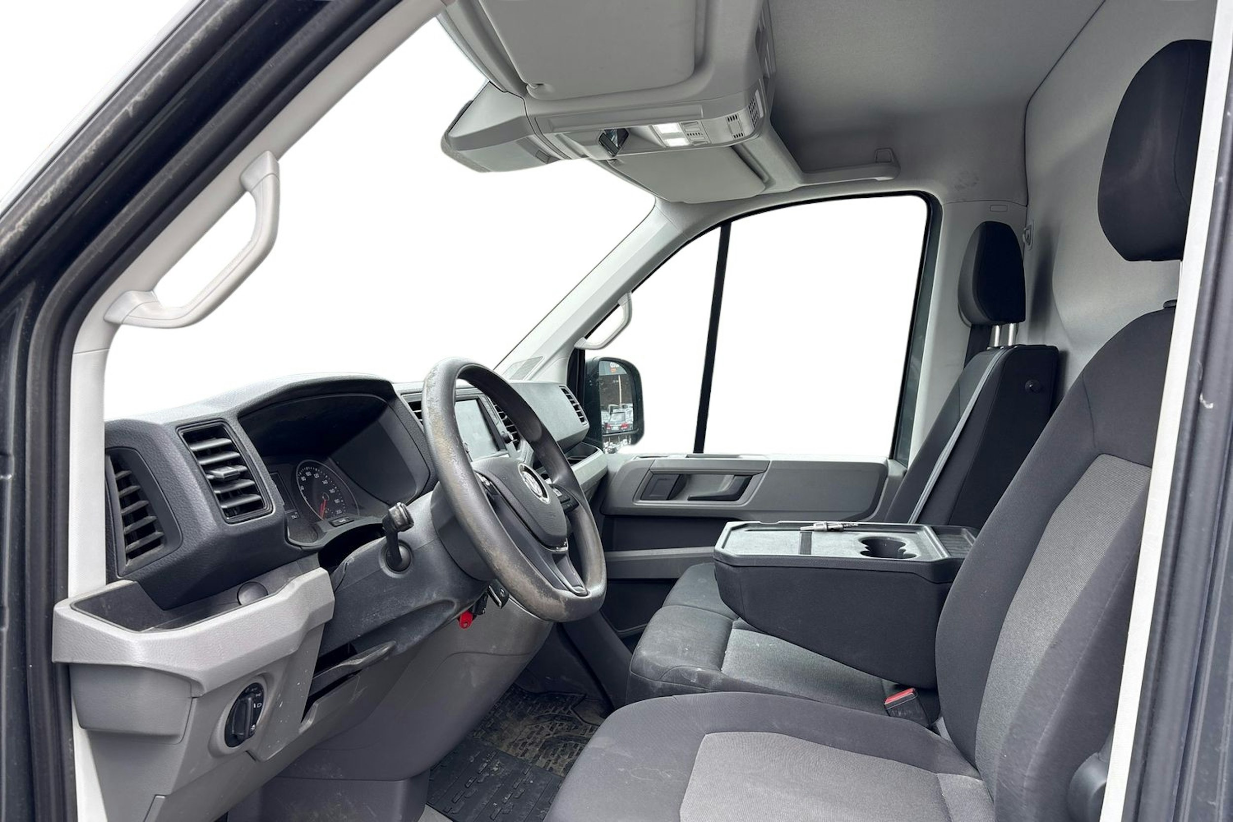 Harmaa Volkswagen Crafter 35 2019 kuva 3.
