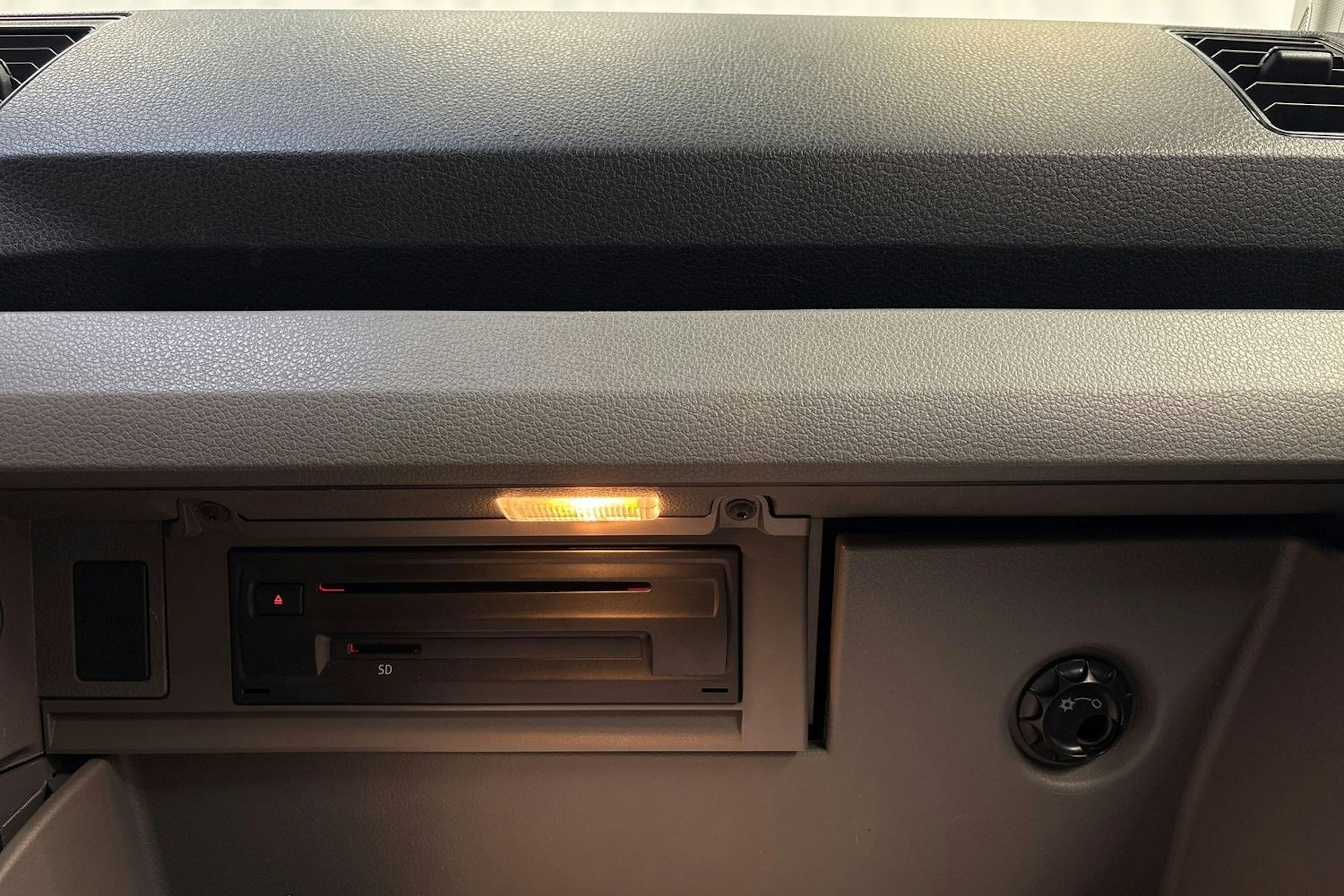 Harmaa Volkswagen Crafter 35 2019 kuva 17.