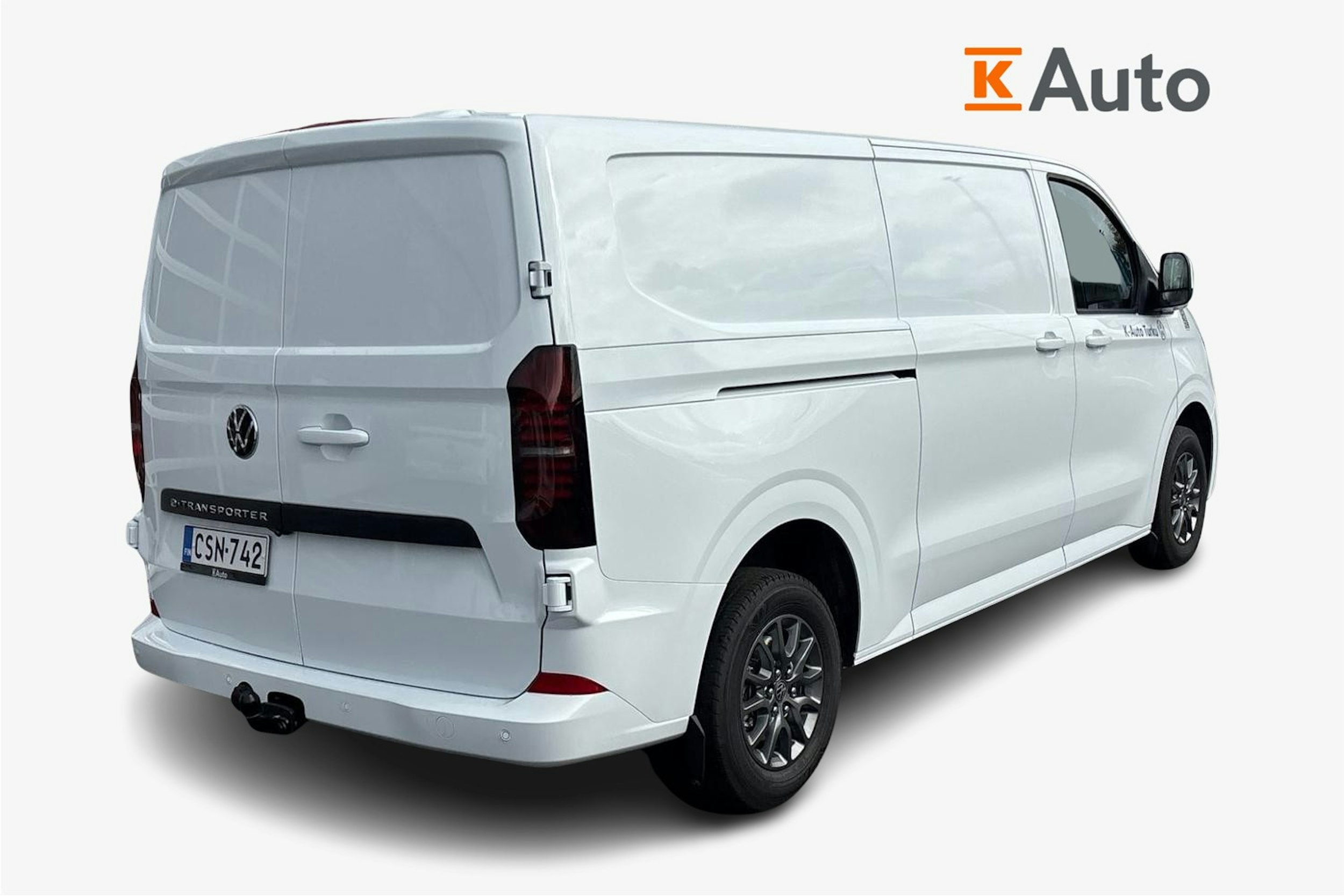 Valkoinen Volkswagen e-Transporter 2025 kuva 2.