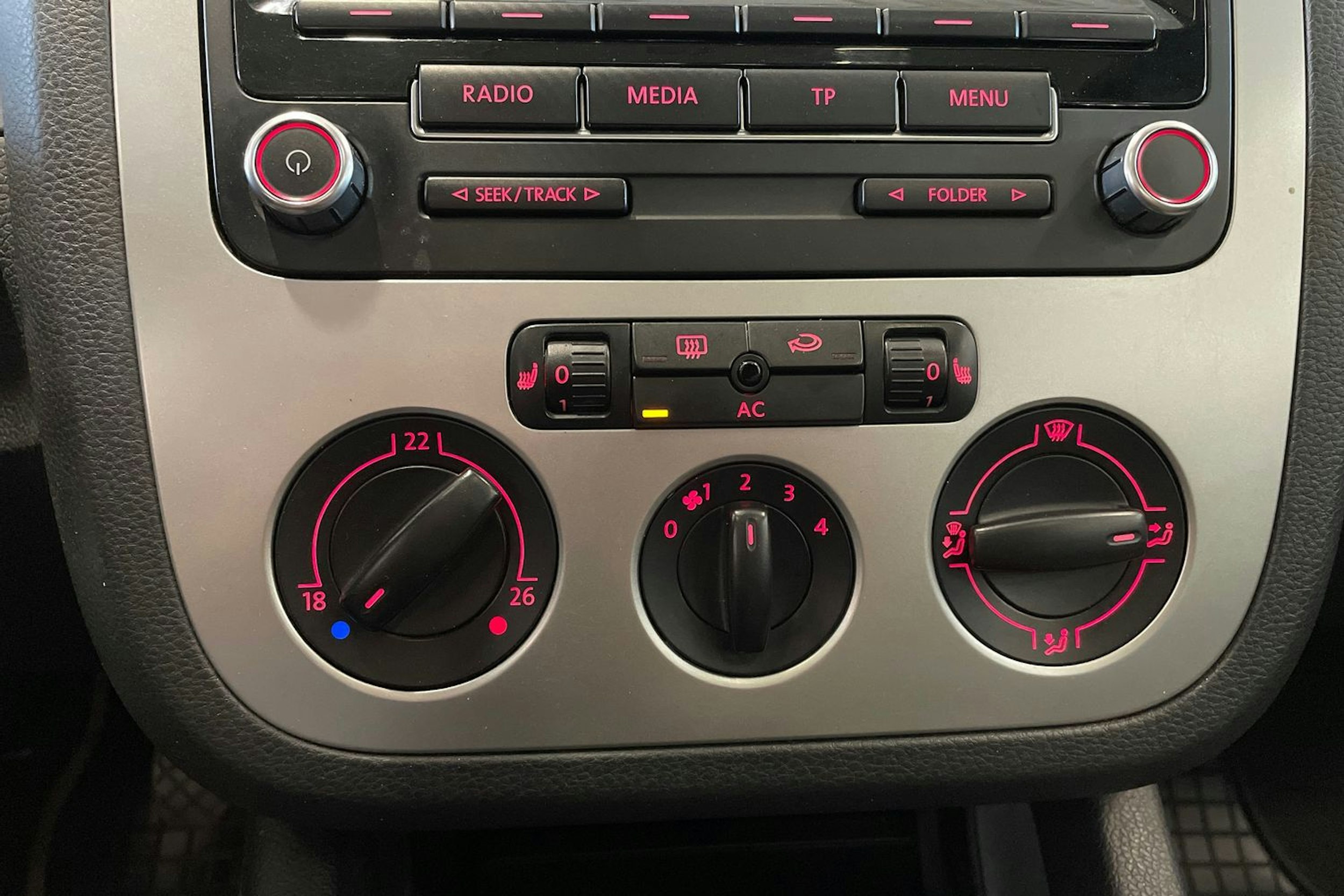 valkoinen Volkswagen Eos 2008 kuva 21.