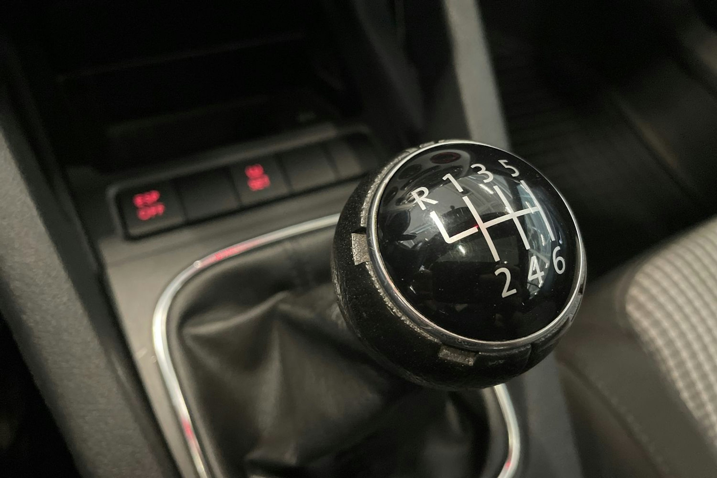 valkoinen Volkswagen Eos 2008 kuva 23.