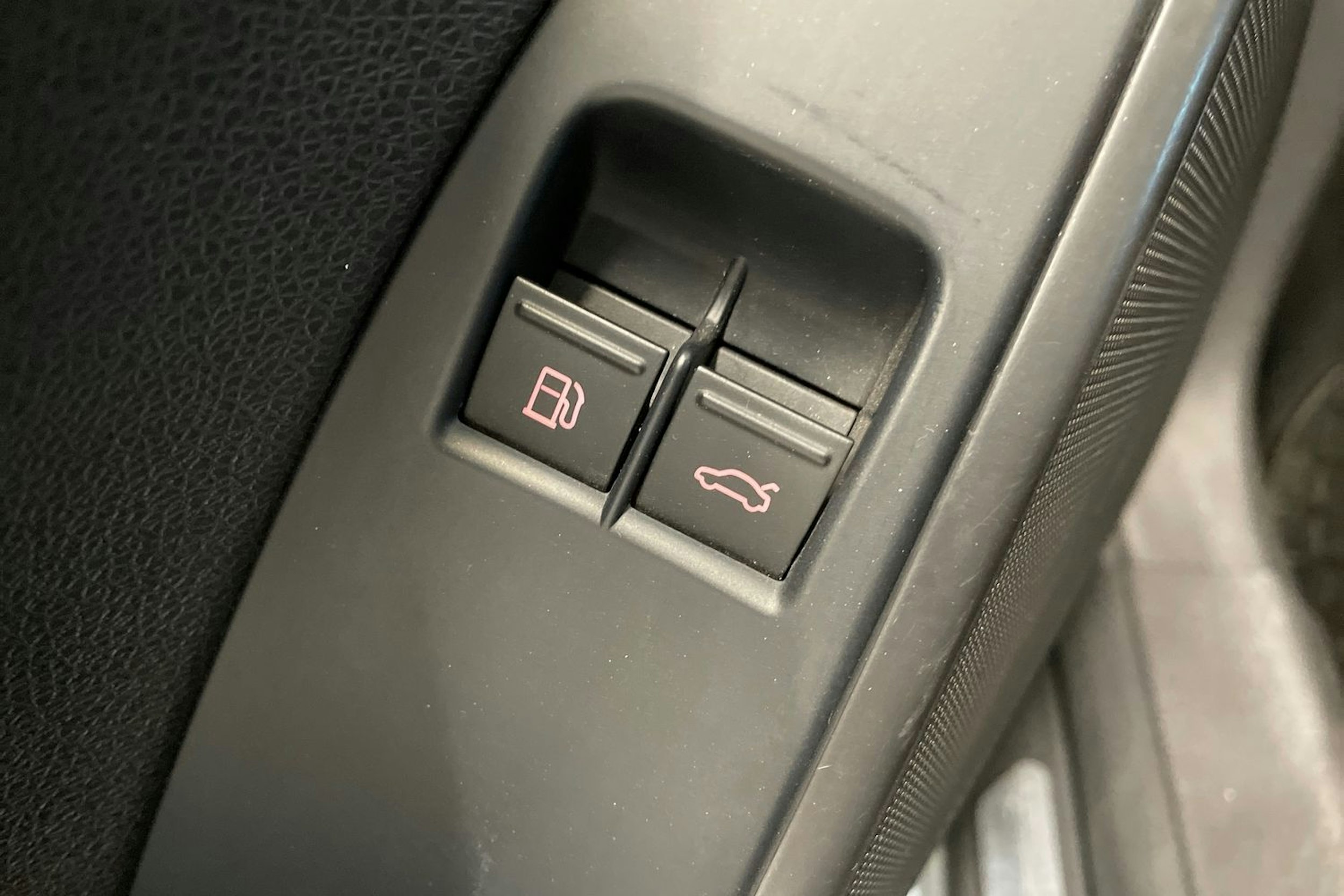 valkoinen Volkswagen Eos 2008 kuva 28.