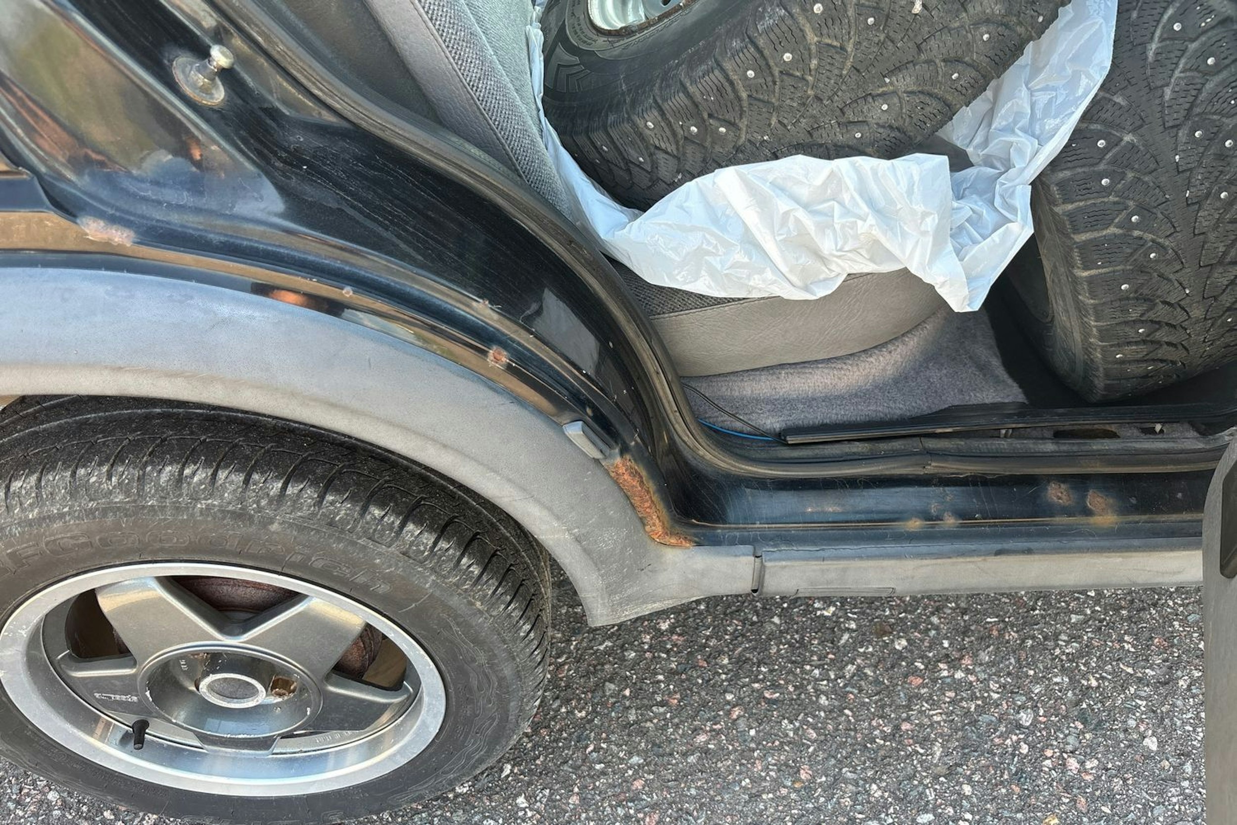 Musta Volkswagen GOLF 1991 kuva 12.