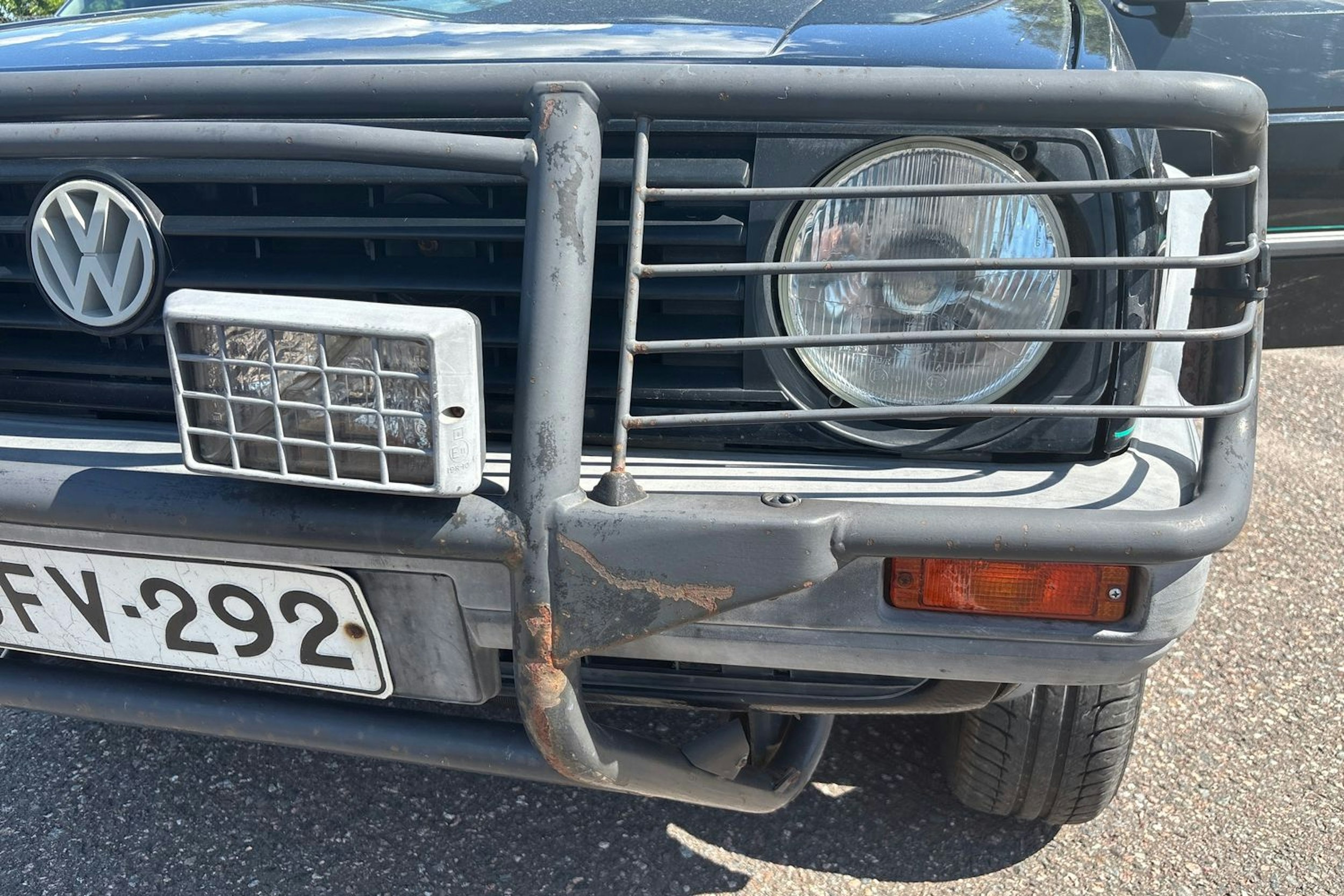 Musta Volkswagen GOLF 1991 kuva 23.