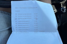 ruskea (beige) Volkswagen Golf 2000 kuva 24.