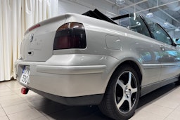 harmaa Volkswagen Golf 2001 kuva 22.