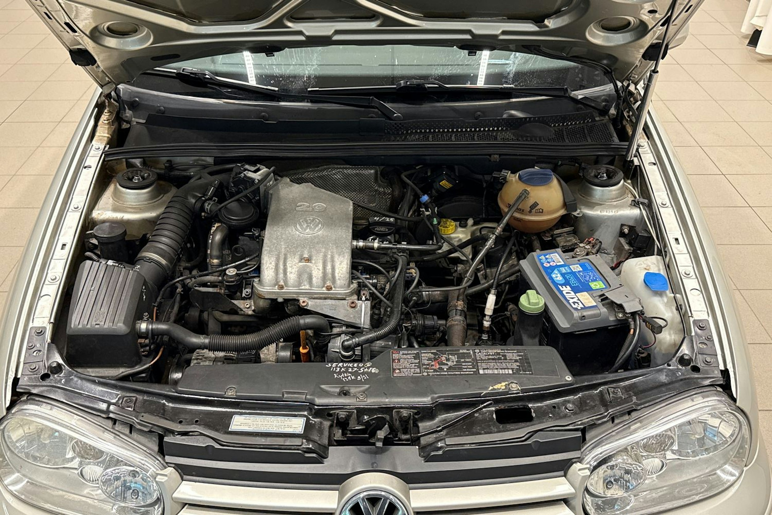 harmaa Volkswagen Golf 2001 kuva 24.