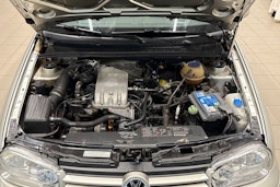 harmaa Volkswagen Golf 2001 kuva 24.