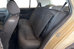 Ruskea (beige) Volkswagen GOLF 2001 kuva 8.