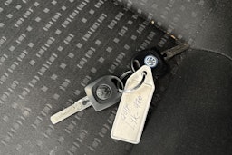 Ruskea (beige) Volkswagen GOLF 2001 kuva 22.