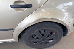 Ruskea (beige) Volkswagen GOLF 2001 kuva 23.