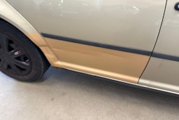 Ruskea (beige) Volkswagen GOLF 2001 kuva 26.