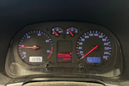 vihreä Volkswagen Golf 2002 kuva 17.
