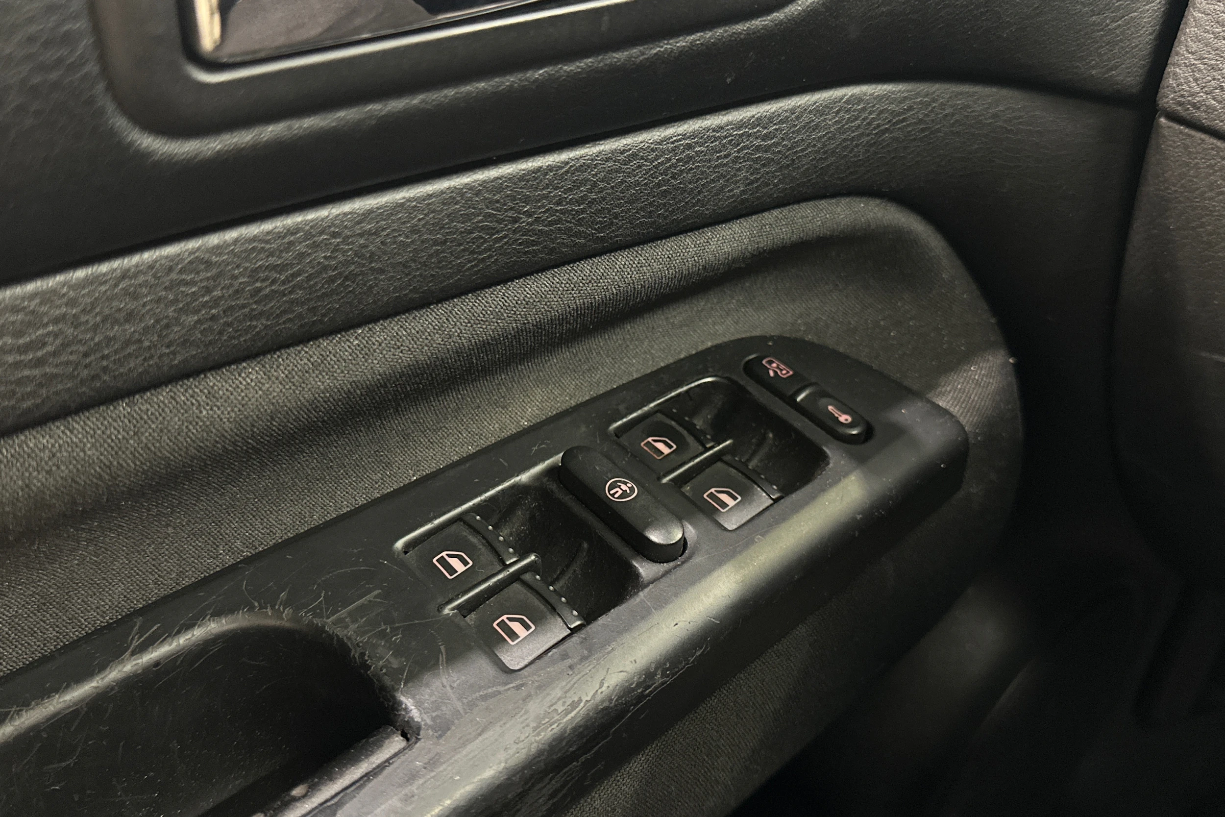 vihreä Volkswagen Golf 2002 kuva 21.