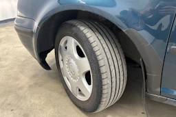 vihreä Volkswagen Golf 2002 kuva 26.