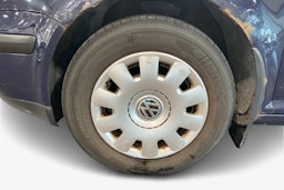 sininen Volkswagen Golf 2003 kuva 9.