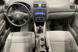 harmaa Volkswagen Golf 2004 kuva 7.