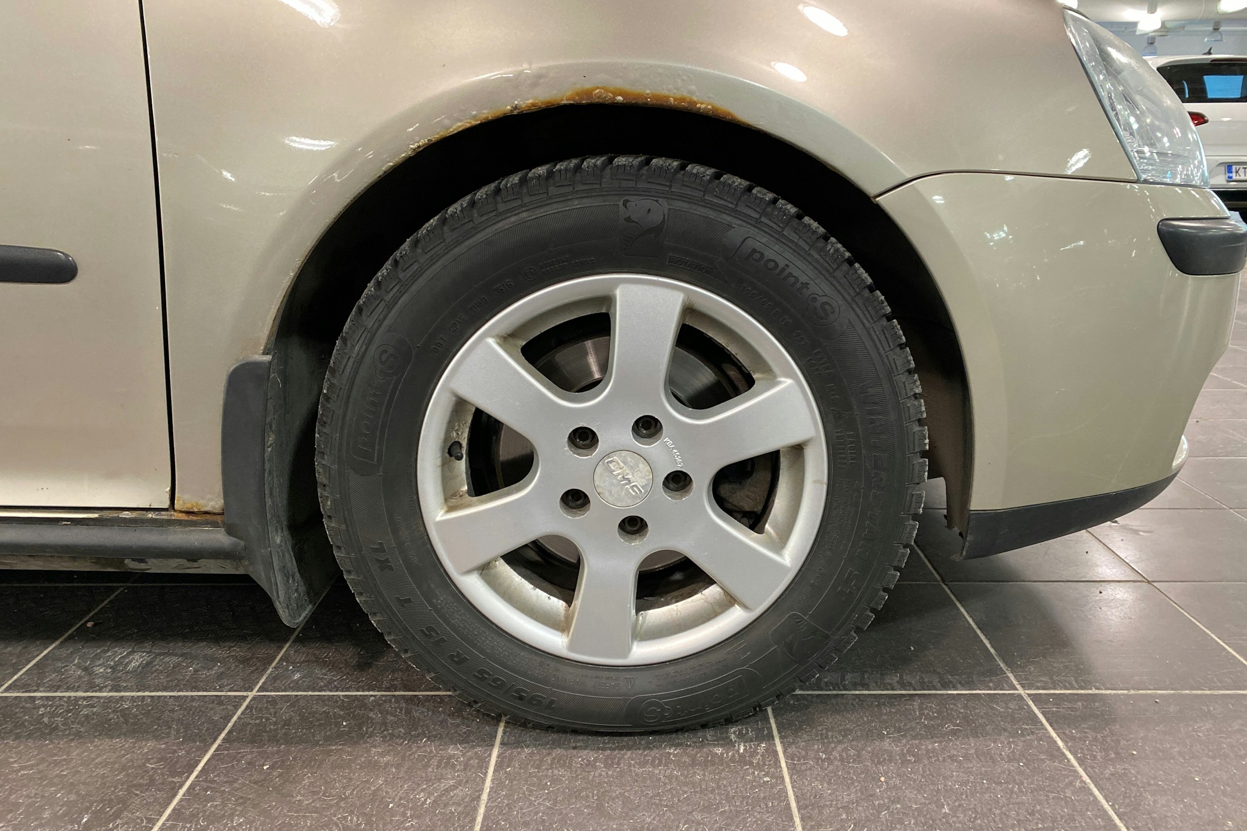 Ruskea (beige) Volkswagen GOLF 2005 kuva 10.