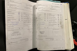 Ruskea (beige) Volkswagen GOLF 2005 kuva 16.