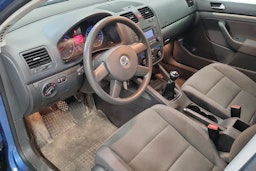 sininen Volkswagen Golf 2005 kuva 3.
