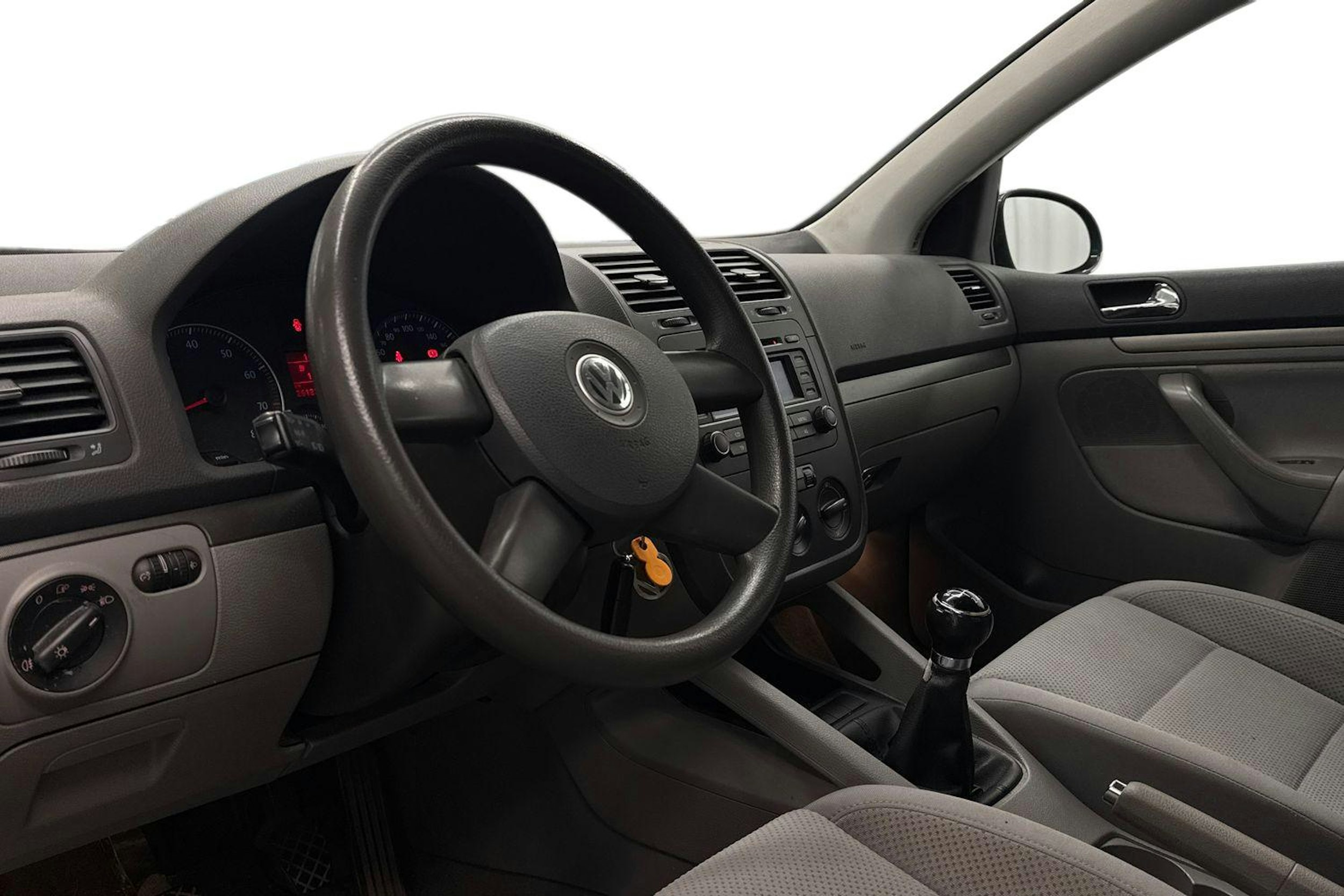Sininen Volkswagen GOLF 2005 kuva 6.
