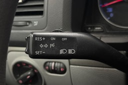 Sininen Volkswagen GOLF 2005 kuva 12.