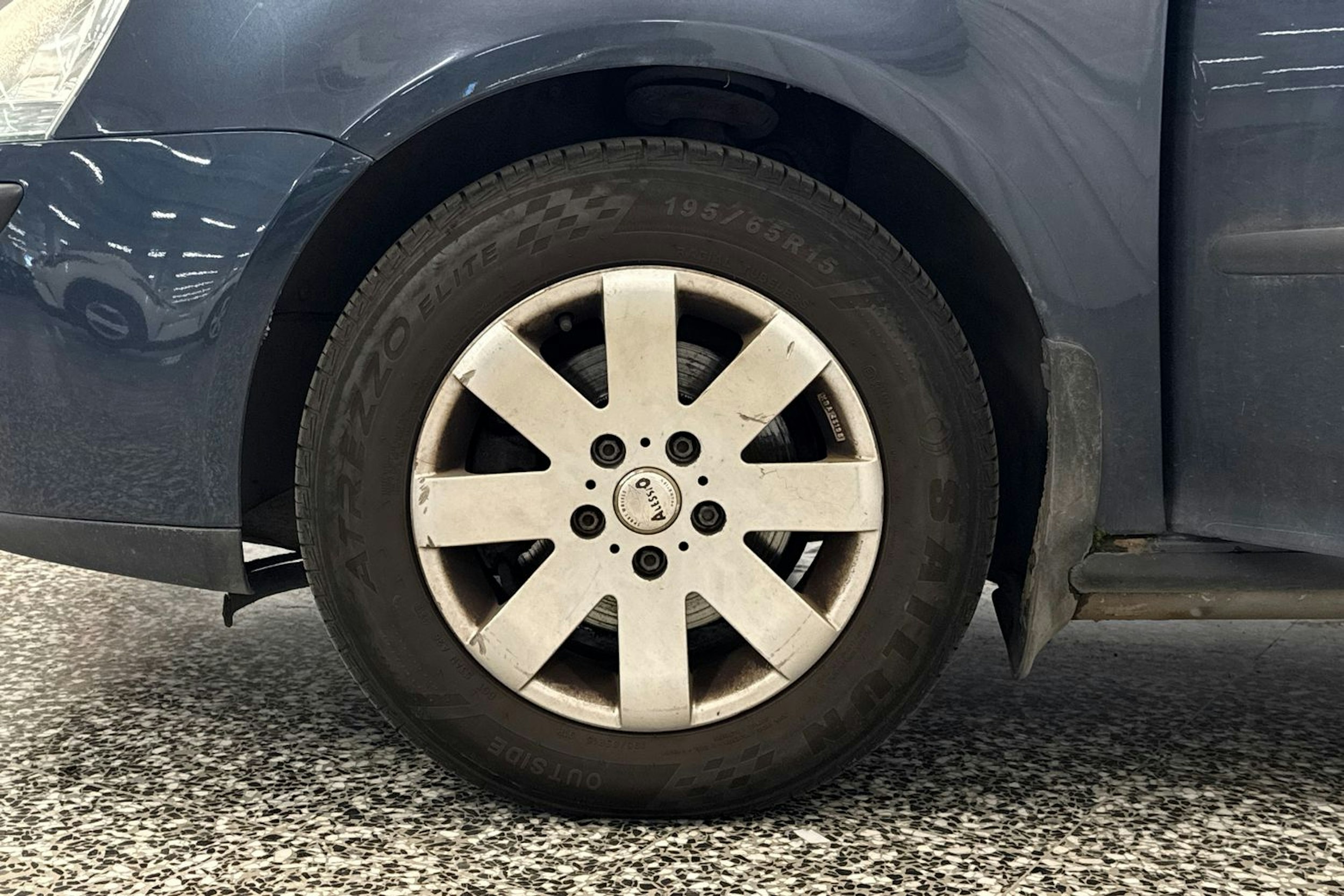 Sininen Volkswagen GOLF 2005 kuva 22.