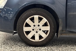 Sininen Volkswagen GOLF 2005 kuva 22.