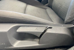 sininen Volkswagen Golf 2005 kuva 12.